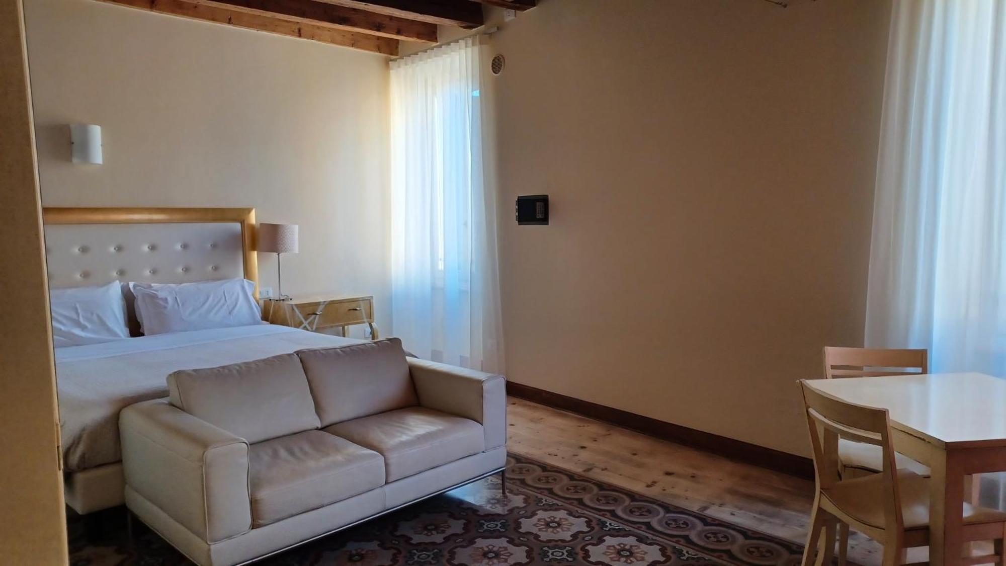 B&B Opera Prima Verona Luaran gambar